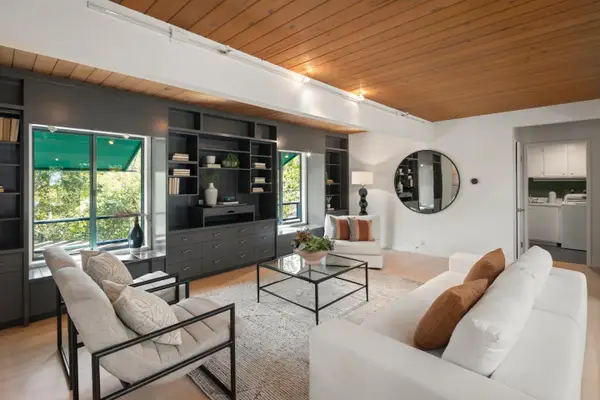 30 Minoca Road, Portola Valley, CA 94028
