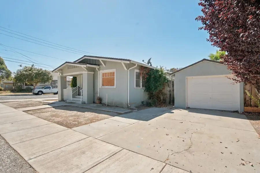 1196 West Street, Hollister, CA 95023 - #3