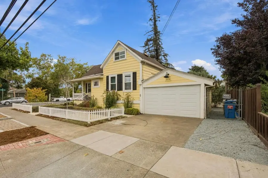 307 E 6th Street, Gilroy, CA 95020 - #2
