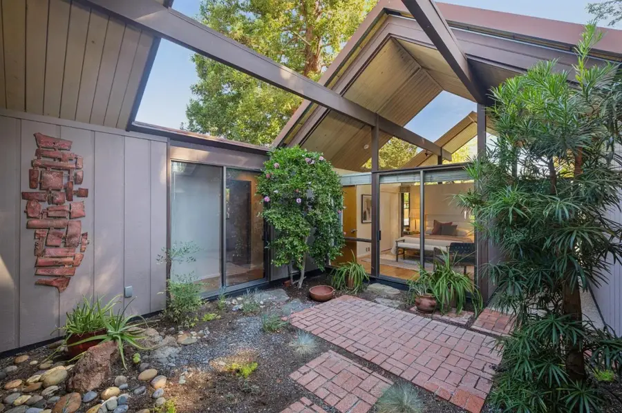 1070 Harriet Street, Palo Alto, CA 94301 - #3