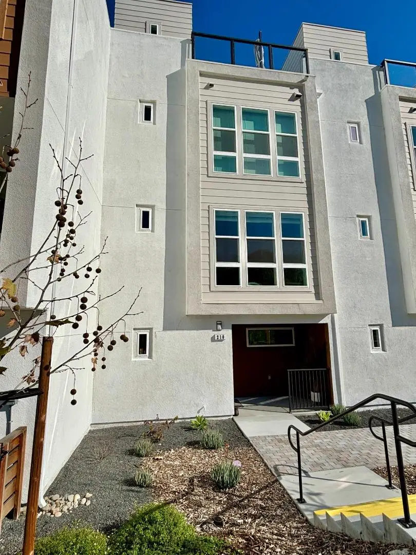 210 Verandah Avenue, Novato, CA 94945 - #3
