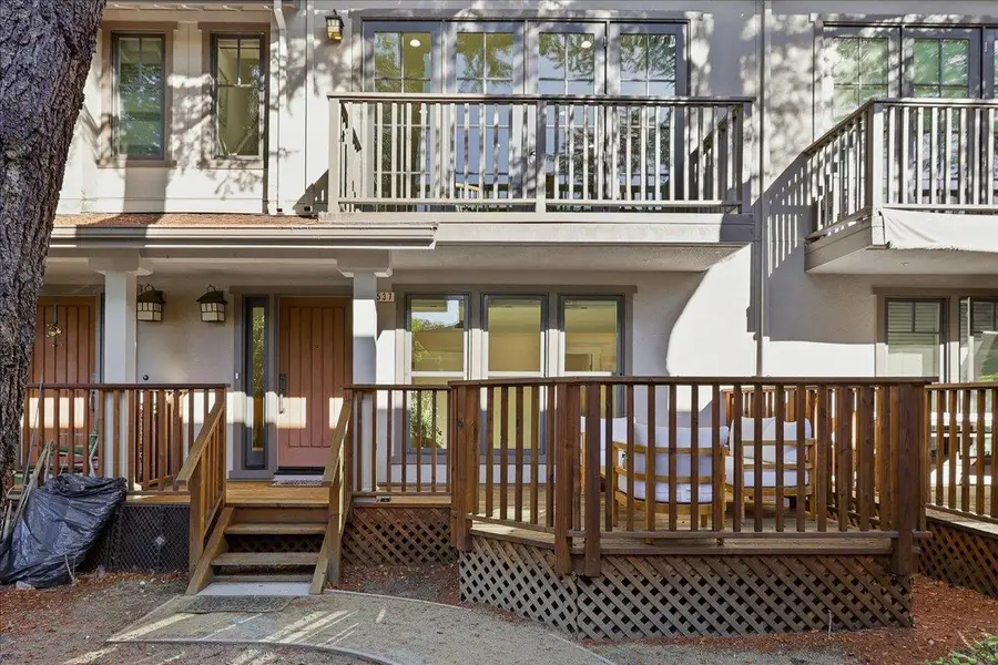 1537 Hummingbird Place, San Jose, CA 95129 - #3