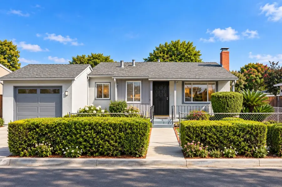 26472 Hickory Avenue, Hayward, CA 94544 - #2