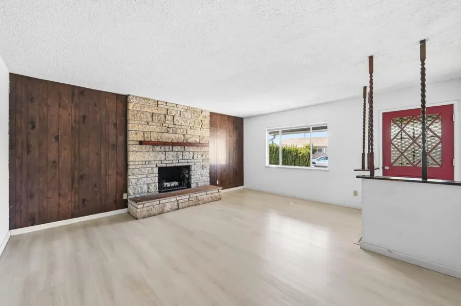 26472 Hickory Avenue, Hayward, CA 94544 - #3