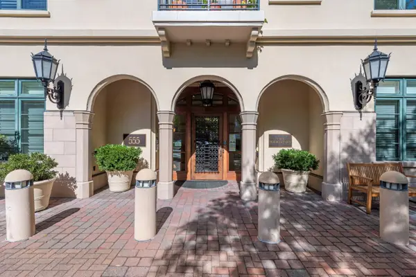 555 Byron Street #402, Palo Alto, CA 94301