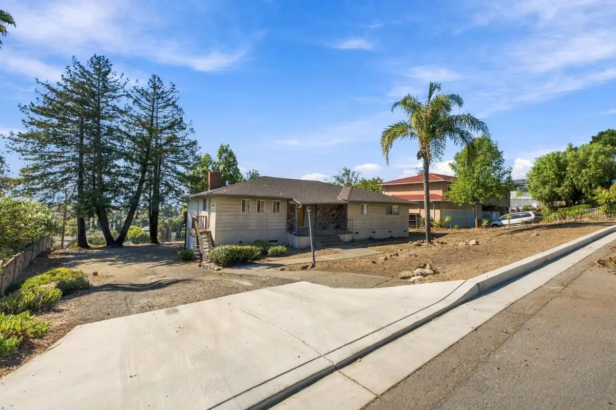 1035 Vista Del Mar, San Jose, CA 95132 - #1