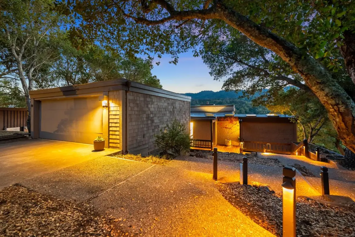 12 Hawkview Street, Portola Valley, CA 94028 - #1
