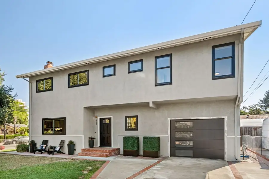 698 2nd Avenue, Redwood City, CA 94063 - #2