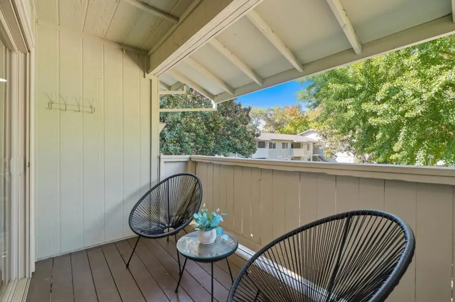 264 N Whisman Road #13, Mountain View, CA 94043 - #3
