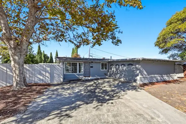 213 Velvetlake Drive, Sunnyvale, CA 94089