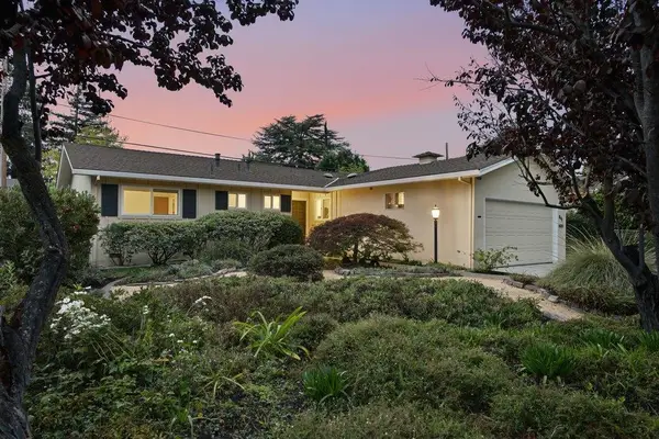 841 Ilima Court, Palo Alto, CA 94306