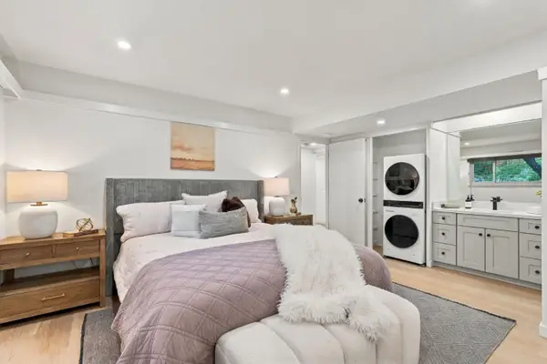 500 W Middlefield Road #148, Mountain View, CA 94043