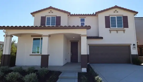 304 W Nasergholi Avenue, Mountain House, CA 95391