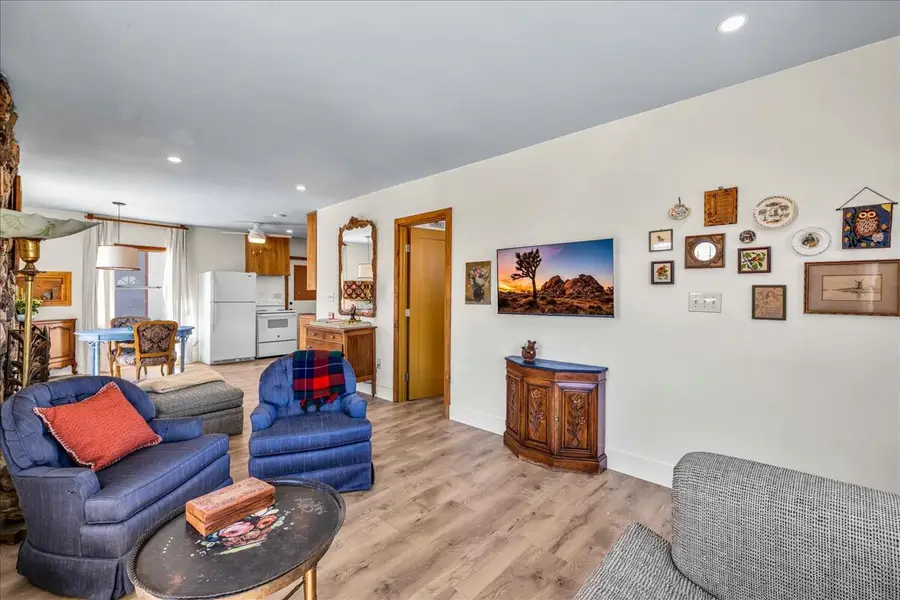 6426 Park Boulevard, Joshua Tree, CA 92252 - Image #3