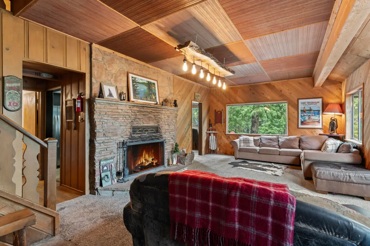 109 Fremont Road, Lake Arrowhead, CA 92352 - Image #1