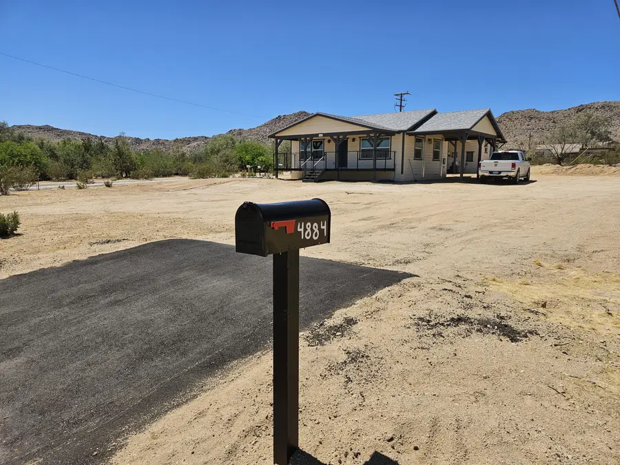 4884 Avenida Del Sol, Joshua Tree, CA 92252 - Image #3