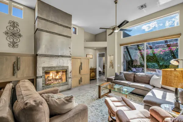 54175 Avenida Madero, La Quinta, CA 92253