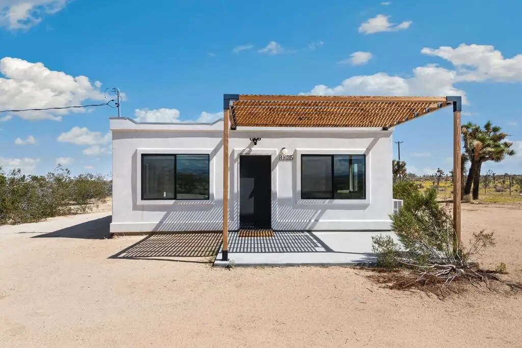 1135 Warren Vista Avenue, Yucca Valley, CA 92284 - Image #1