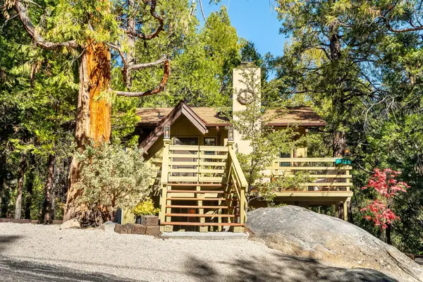 53274 Forest Lake Drive, Idyllwild, CA 92549