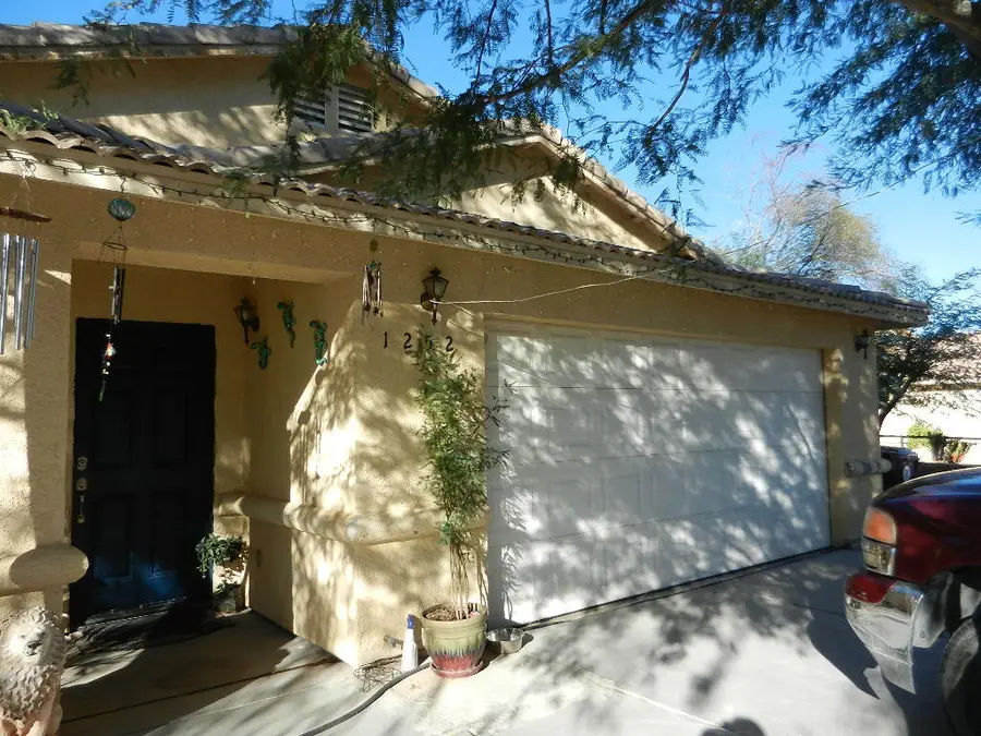 1252 Roselle Avenue, Thermal, CA 92274 - #3