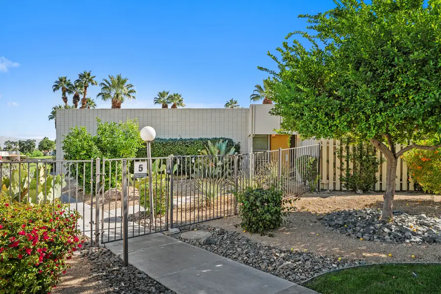 333 Sandpiper Street, Palm Desert, CA 92260 - Image #2