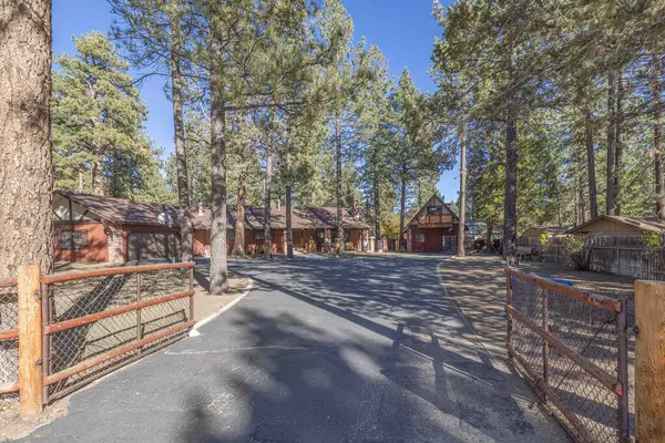 1000 Holden Avenue, Big Bear City, CA 92314