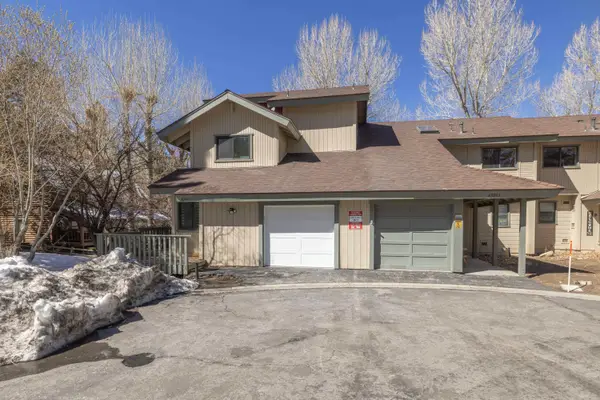 43063 Goldmine Woods Lane, Big Bear Lake, CA 92315