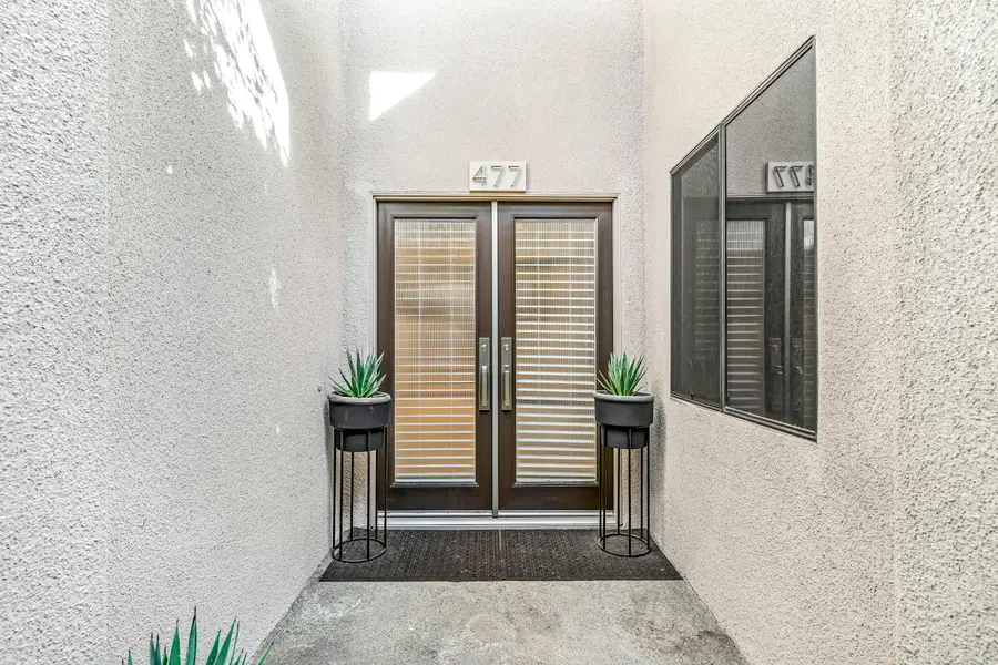 477 Village Square E, Palm Springs, CA 92262 - Image #2