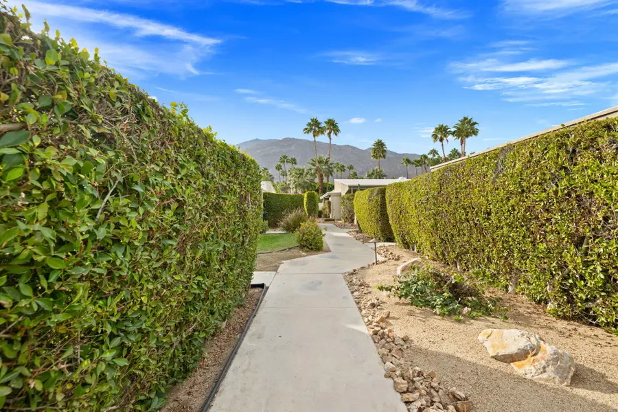 1111 E Ramon Road #104, Palm Springs, CA 92264 - Image #2