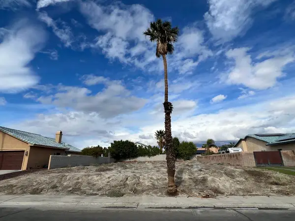 67786 Ontina Road, Cathedral City, CA 92234