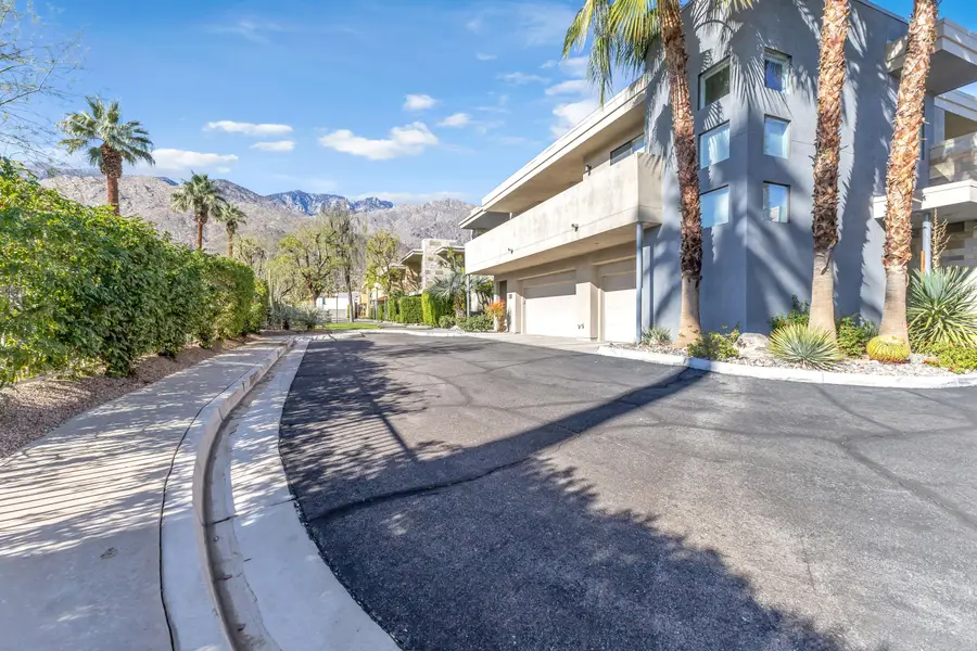 900 E Palm Canyon Drive #201, Palm Springs, CA 92264 - Image #2