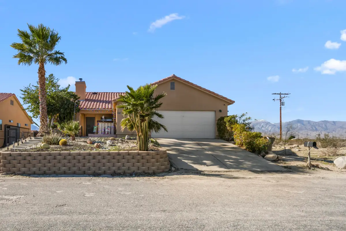 16443 Maunaloa Road, Desert Hot Springs, CA 92240 - Image #1