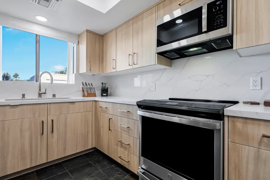 45760 Ocotillo Drive, Palm Desert, CA 92260 - #2