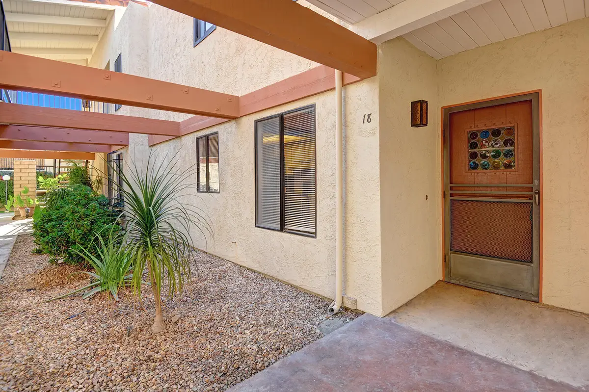 1407 N Sunrise Way #18, Palm Springs, CA 92262 - Image #1