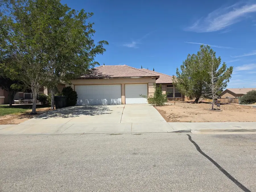 13290 Via Robles Circle, Victorville, CA 92392 - Image #2