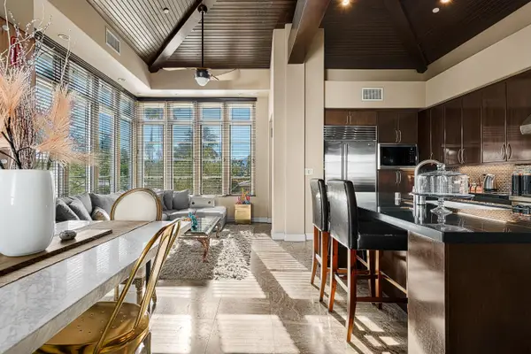 291 Calle Tranquillo, Palm Springs, CA 92262