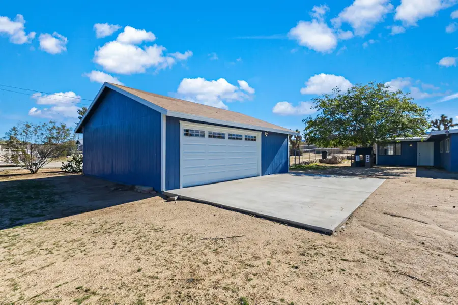 7517 Alaba Avenue, Yucca Valley, CA 92284 - #3