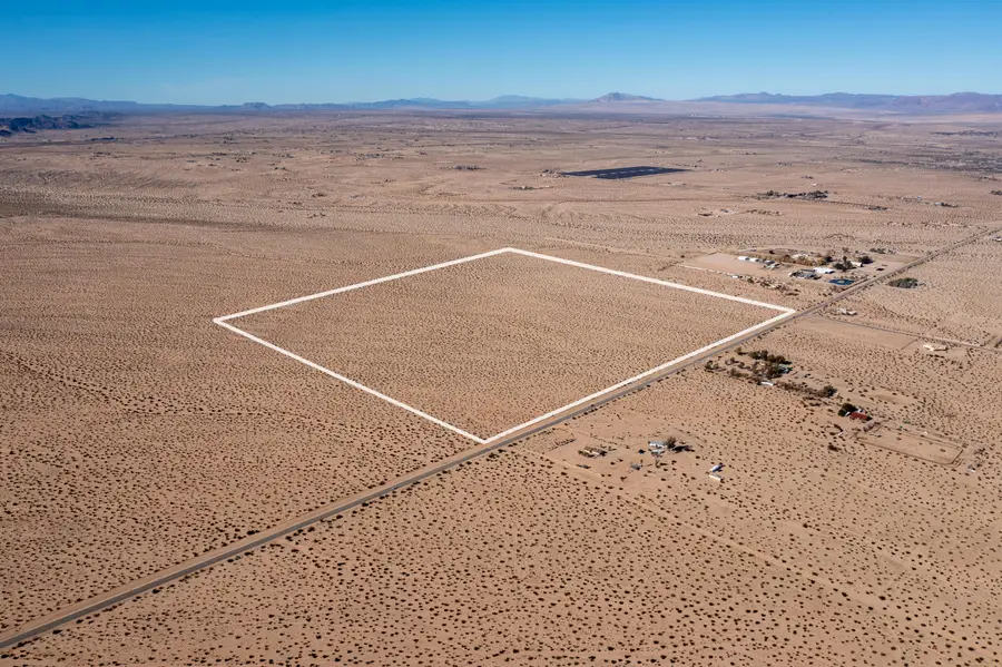 4764 Mesquite Springs Road, Twentynine Palms Yucca Valley, CA 92277 - Image #3