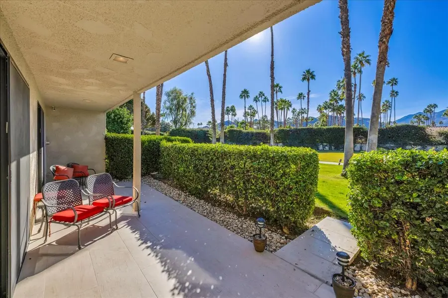 2365 Oakcrest Drive, Palm Springs, CA 92264 - Image #2