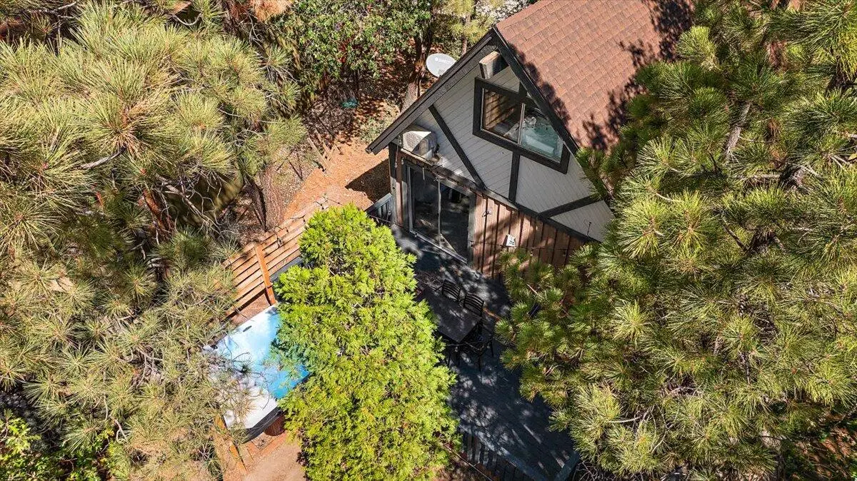 1160 W Alta Vista Avenue, Big Bear City, CA 92314 - Image #1