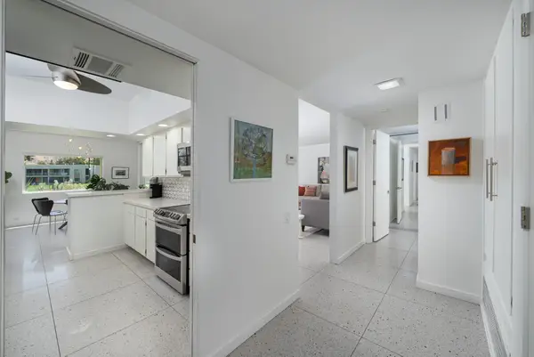 519 Desert Lakes Drive, Palm Springs, CA 92264