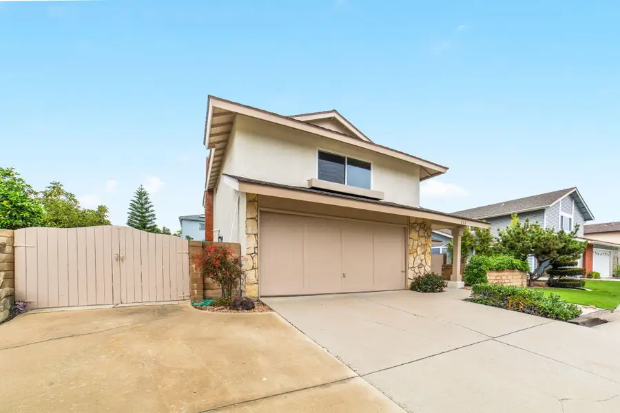 413 Armstrong Drive, Placentia, CA 92870 - Image #2