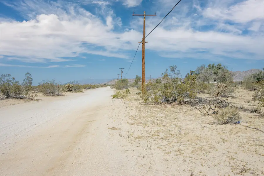 305 Two Mile Road, Joshua Tree, CA 92252 - #2