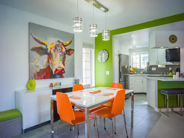 2700 Lawrence Crossley Road #7, Palm Springs, CA 92264