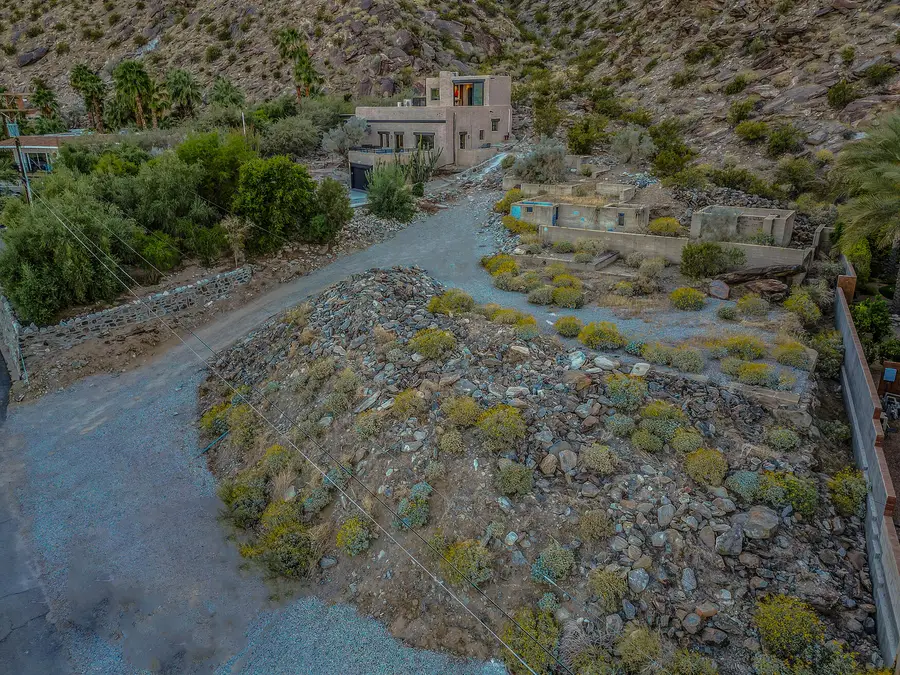 1821 W Crestview Drive, Palm Springs, CA 92264 - #3