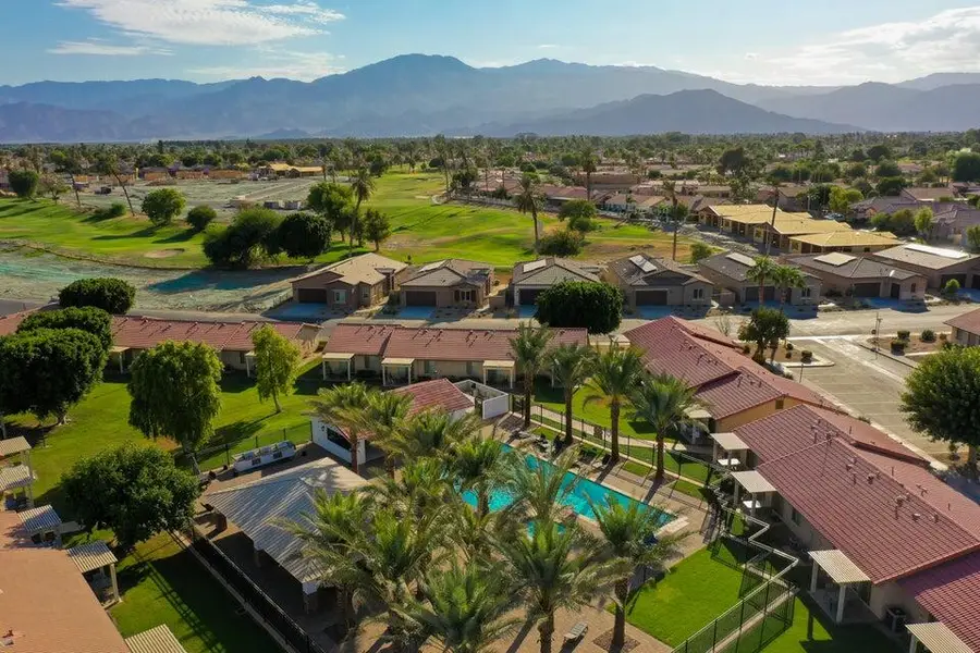 48304 Stewart Drive #J1, Indio, CA 92201 - #2