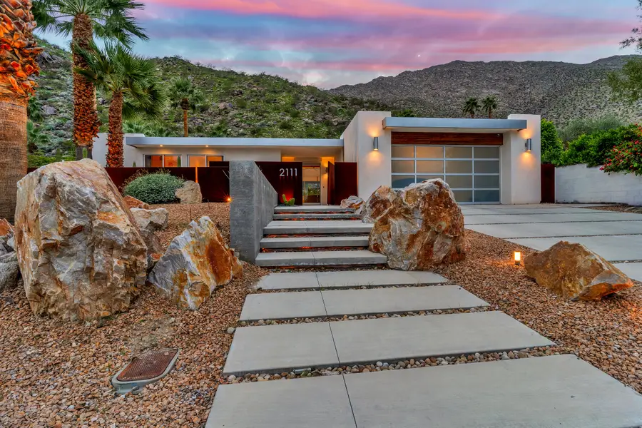 2111 S Camino Barranca, Palm Springs, CA 92264 - Image #2