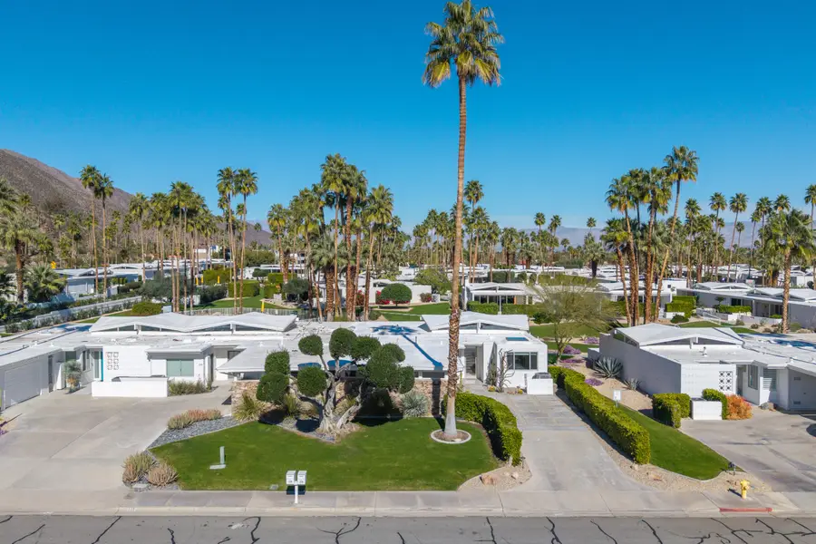 246 E Avenida Granada, Palm Springs, CA 92264 - Image #2