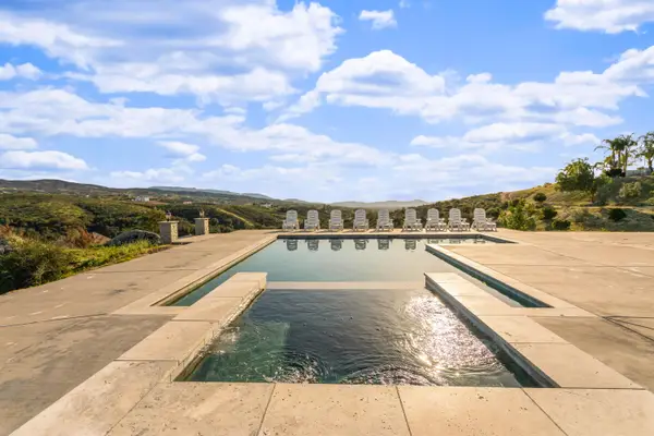 38975 Vista Dawn Court, Temecula, CA 92592