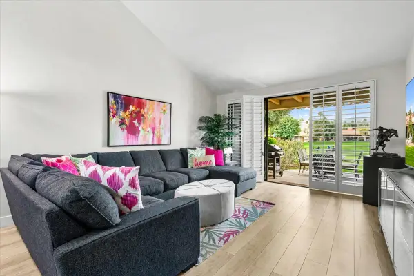 193 Seville Circle, Palm Desert, CA 92260